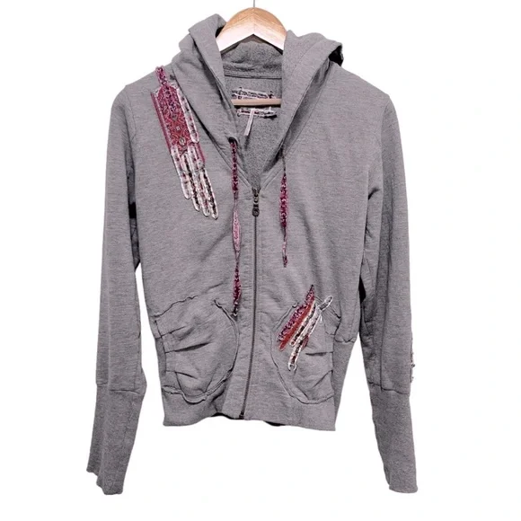 FREE PEOPLE Patchwork Ribbon Fitted Hoodie size Large (fits more like a medium) - Picture 1 of 15
